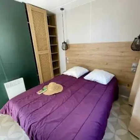 3 Etoiles - Piscine - Efb0gh Kamp alanı Erquy